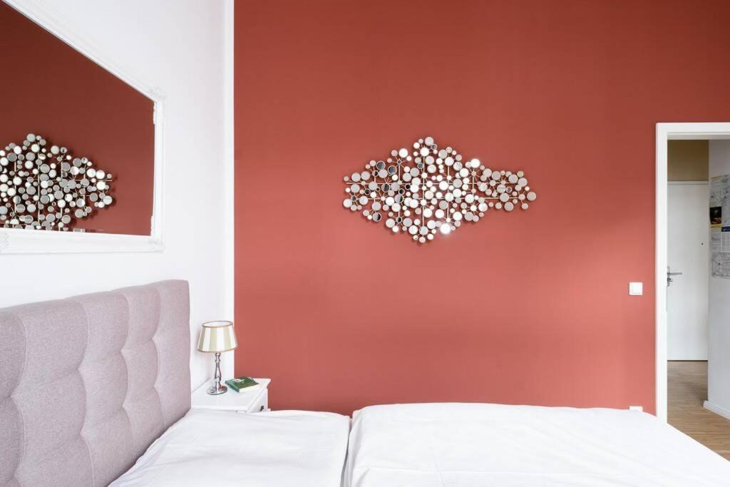 Sc 05 By Rockchair Apartments L Superhost Status L 2 Bedrooms Boxspringbeds Balcony Elevator - Cozy Family & Business Flair Welcomes You! Berlino Esterno foto