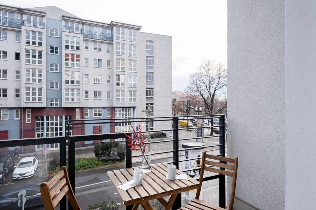 Sc 05 By Rockchair Apartments L Superhost Status L 2 Bedrooms Boxspringbeds Balcony Elevator - Cozy Family & Business Flair Welcomes You! Berlino Esterno foto