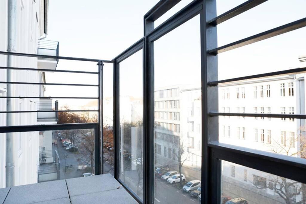 Sc 05 By Rockchair Apartments L Superhost Status L 2 Bedrooms Boxspringbeds Balcony Elevator - Cozy Family & Business Flair Welcomes You! Berlino Esterno foto