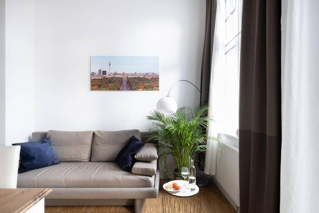 Sc 05 By Rockchair Apartments L Superhost Status L 2 Bedrooms Boxspringbeds Balcony Elevator - Cozy Family & Business Flair Welcomes You! Berlino Esterno foto